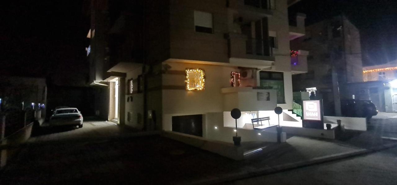 Design Apartment Platinium Spa Lux 5 Star "Havana" Completely Private Wellness & Spa Free Included Sauna & Jacuzzi & Salt Wall & Fire Place & 3D Ceilings & Business Wifi & Netflix & Keyless Code Entry & Full Smart App & Secure 2 Parking Place Чуприя Экстерьер фото