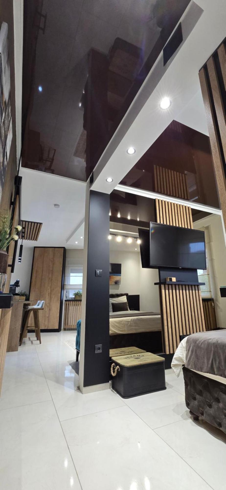 Design Apartment Platinium Spa Lux 5 Star "Havana" Completely Private Wellness & Spa Free Included Sauna & Jacuzzi & Salt Wall & Fire Place & 3D Ceilings & Business Wifi & Netflix & Keyless Code Entry & Full Smart App & Secure 2 Parking Place Чуприя Экстерьер фото